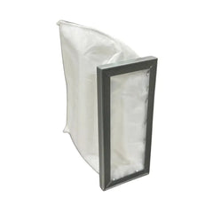 Vit tygfilterpåse med mörkgrå rektangulär ram för energieffektiv drift i Ventilationsfilter